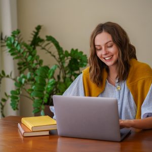 10 Private Virtual Classes​ with Alicia